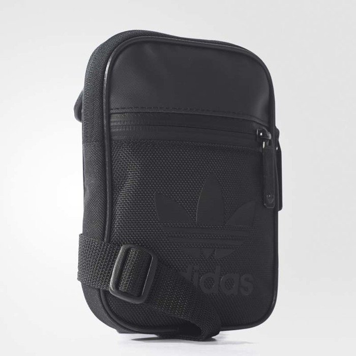 Adidas Originals Fest Bag Sport black BK6742 | Bludshop.com