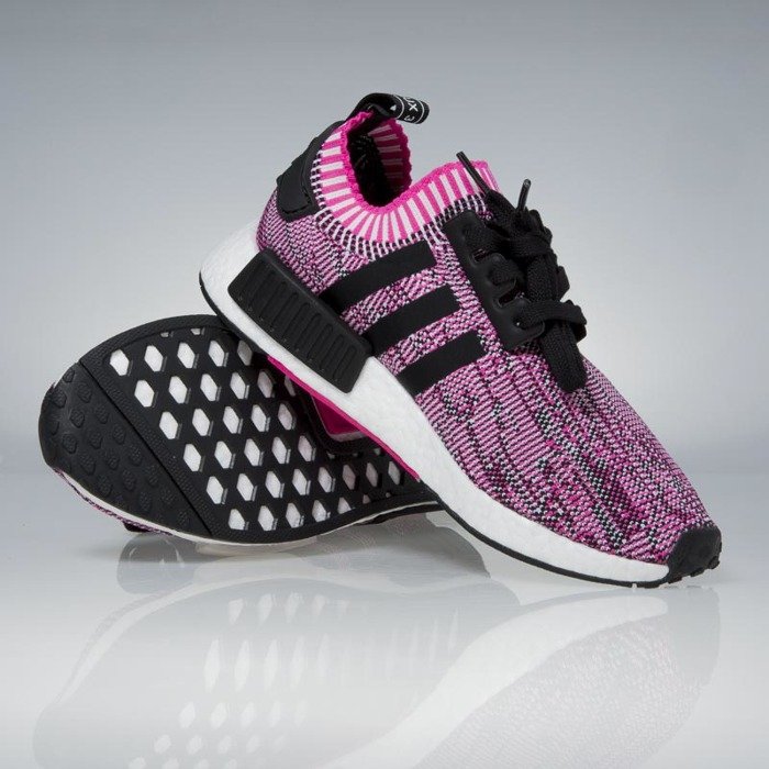 Adidas Originals NMD R1 PK WMNS shock pink core black running