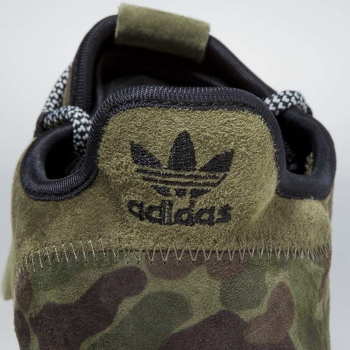 Adidas tubular shadow deals trainers white camo print