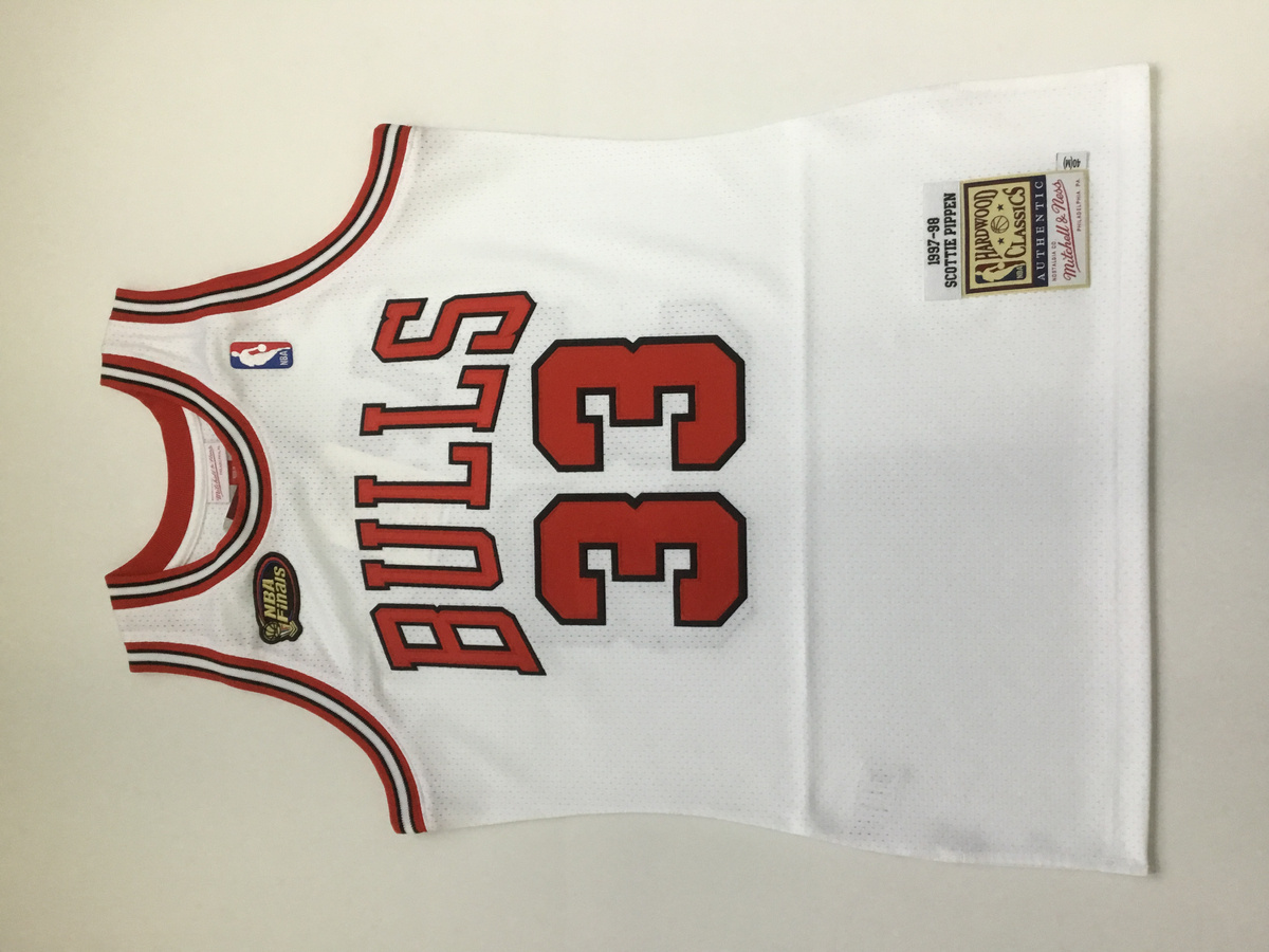 Scottie pippen jersey sales white