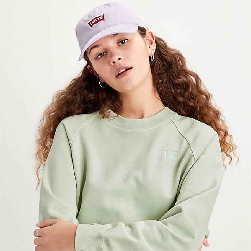 levi's mid batwing cap