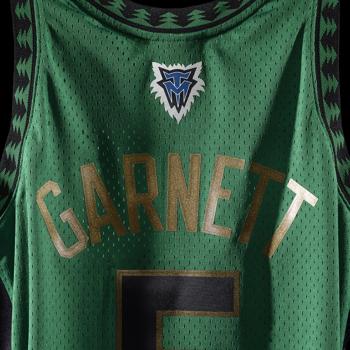 Mitchell & Ness Men's Boston Celtics Kevin Garnett #5 Swingman Green Jersey