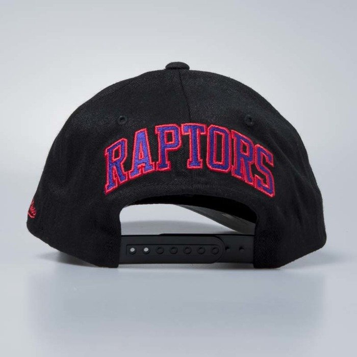 Eazy Black Mitchell & Ness Toronto Raptors Snapback Cap 
