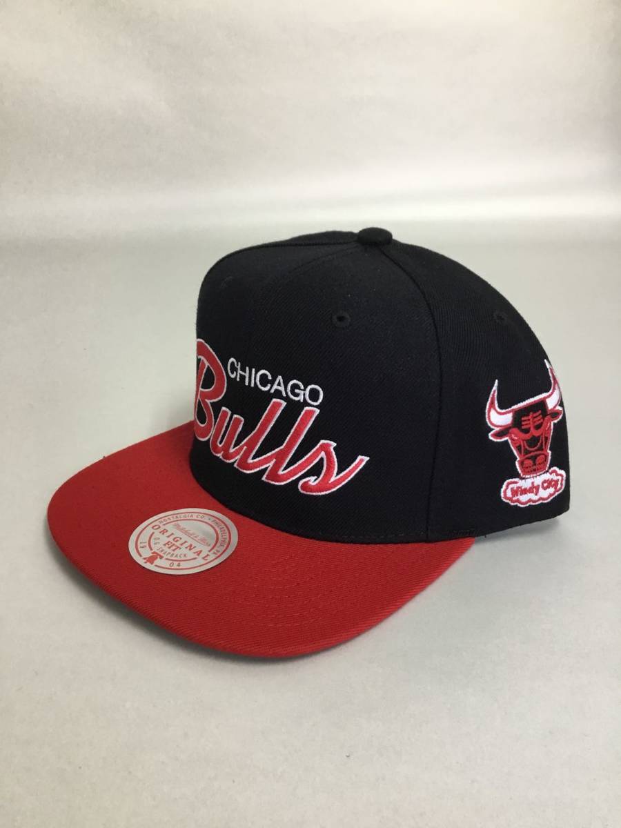 Mitchell & Ness Team Script 2.0 Cap (chicago bulls black)