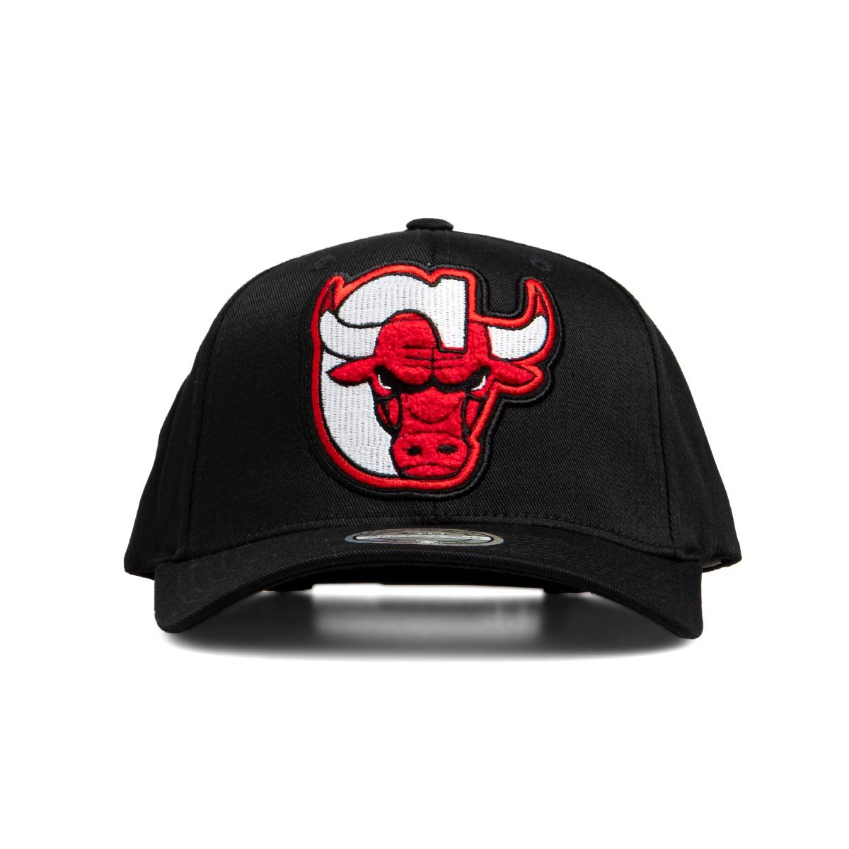 Mitchell & Ness 110 Chicago Bulls snapback cap in black