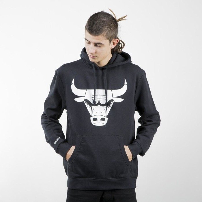 chicago bulls black sweatshirt