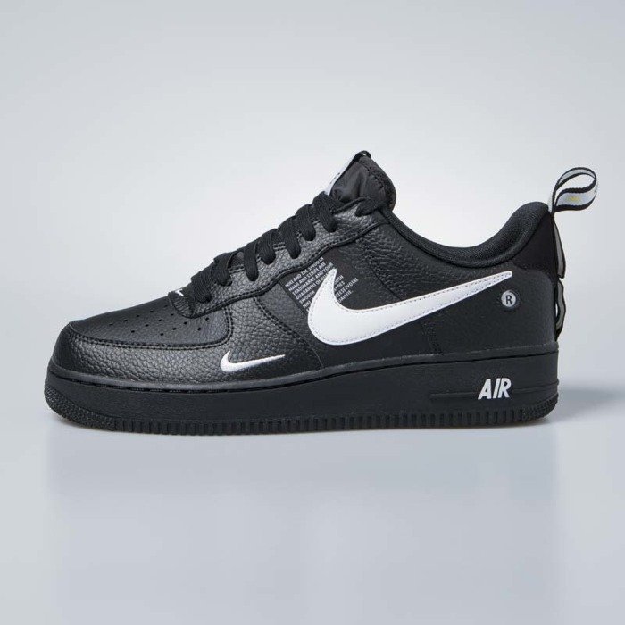 Sneakers Nike Air Force 1 '07 LV8 Untility black / white-black-tour ...