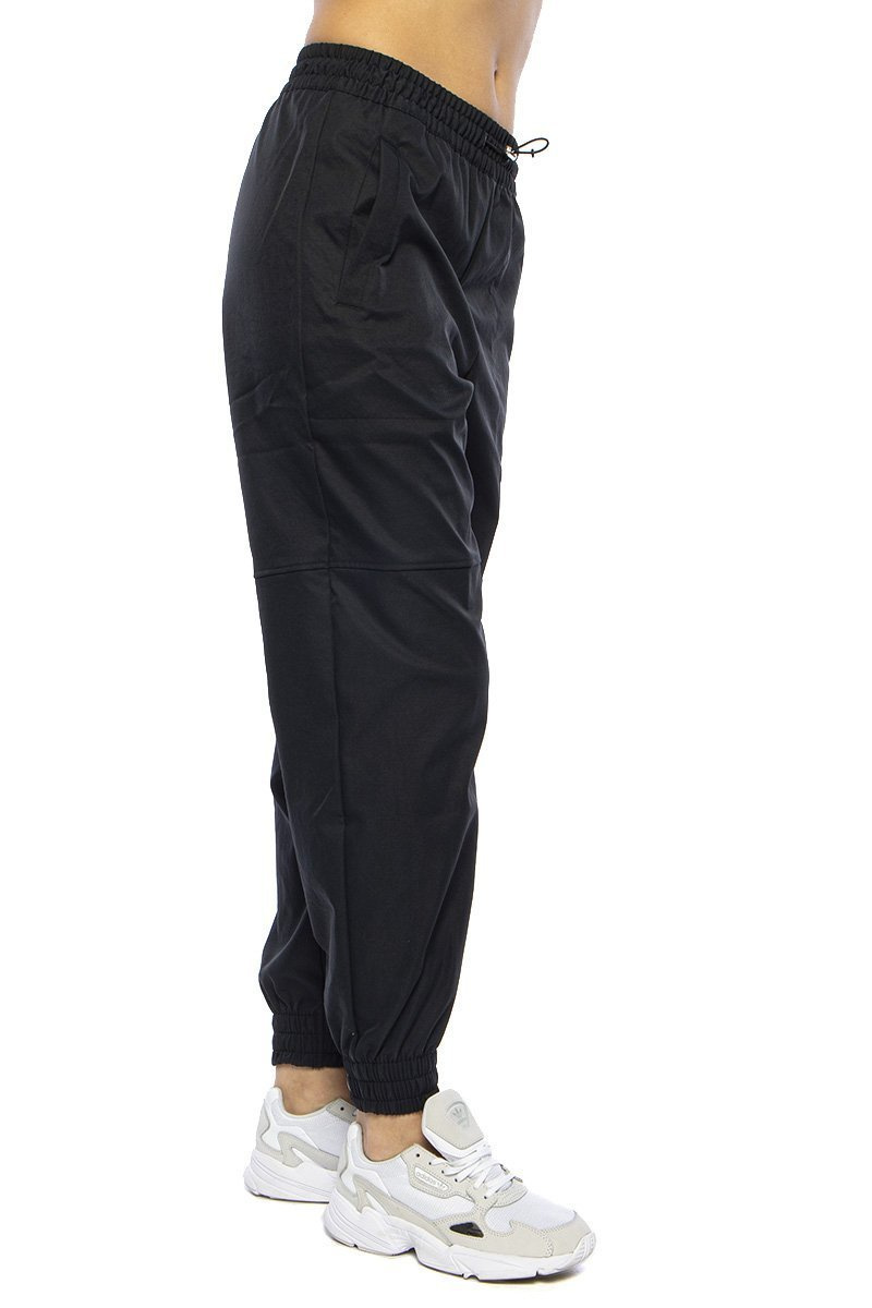 Nike discount sweatpants nylon