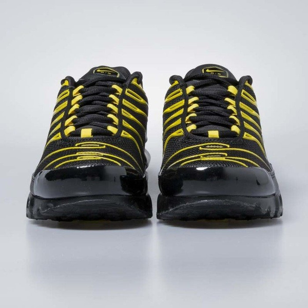 Nike air max hot sale plus black vivid sulfur