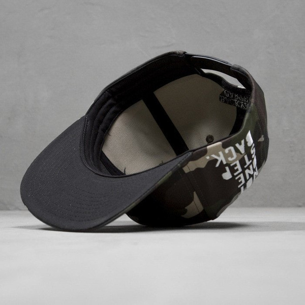 Backyard Cartel czapka snapback Not One woodland camo