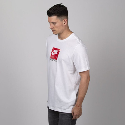 Koszulka Nike NSW Footwear Pack white