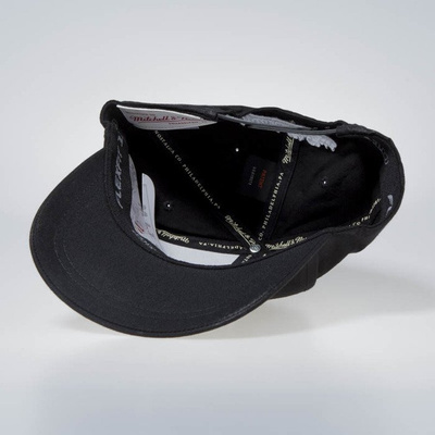 Mitchell & Ness Snapback Cap Own Brand black NBA Biowashed Zig Zag 110 SB