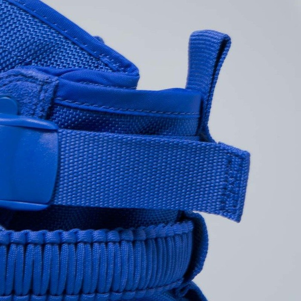 Sneakers buty Nike SF Air Force 1 game royal / game royal 864024-401