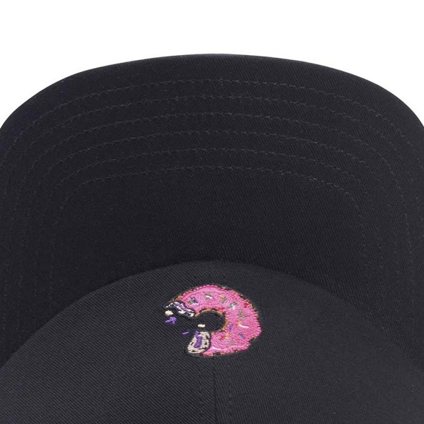 Cayler & Sons czapka White Label Los Munchos Curved Cap black / pink