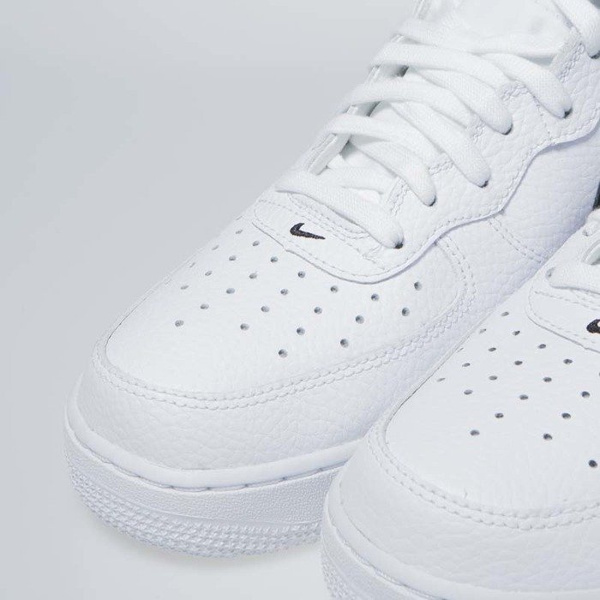 Sneakers buty Nike Air Force 1 Mid '07 LV8 white / black-tour yellow (804609-103)