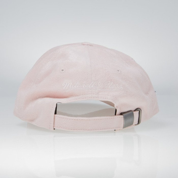 Czapka Mitchell & Ness strapback Chicago Bulls pink QB74Z Micro Suede Slouch