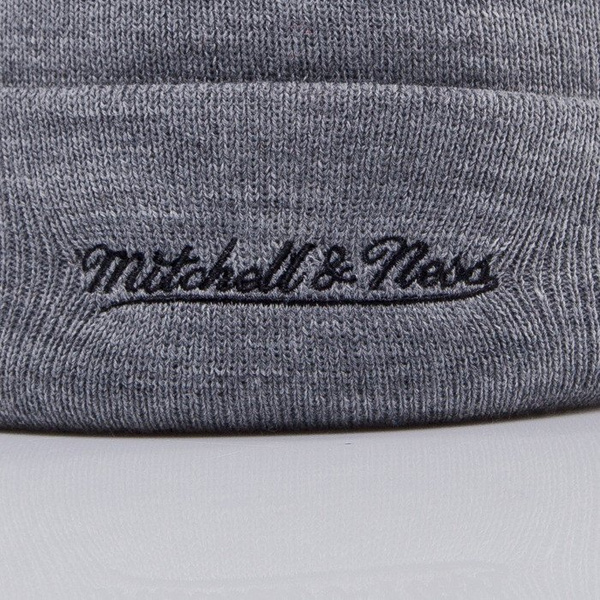 Mitchell & Ness czapka Boston Celtics grey Cuffed Visor EU257