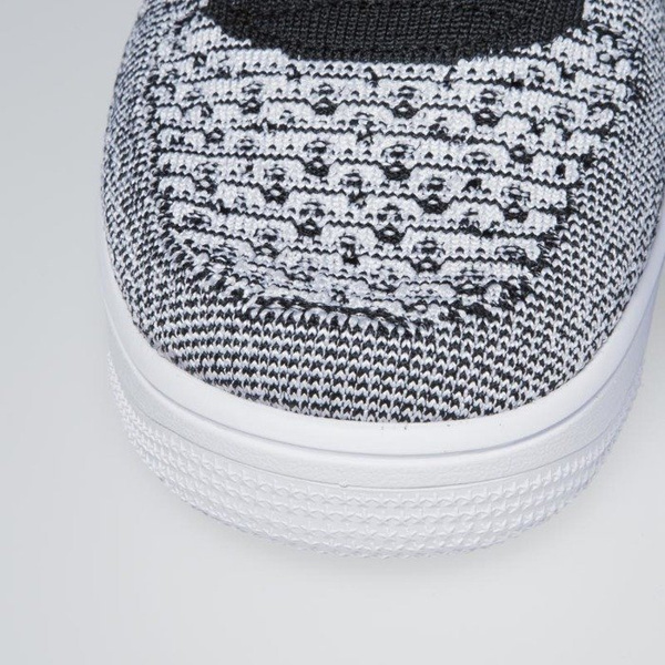 Sneakers buty Nike Air Force 1 Ultra Flyknit Mid black / black-white 817420-005