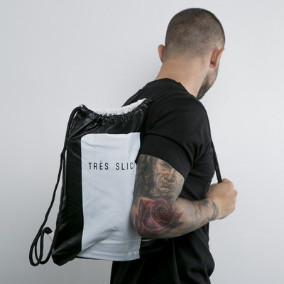 Cayler & Sons Black Label gym bag Tres Slick black / white (BL-CAY-AW15-GB-05-OS)