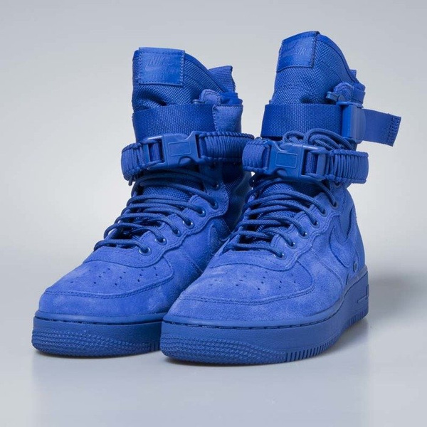 Sneakers buty Nike SF Air Force 1 game royal / game royal 864024-401