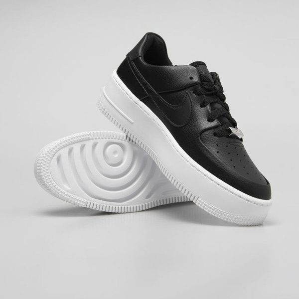 Sneakers buty damskie Nike Air Force 1 Sage Low black / black-white (AR5339-002)