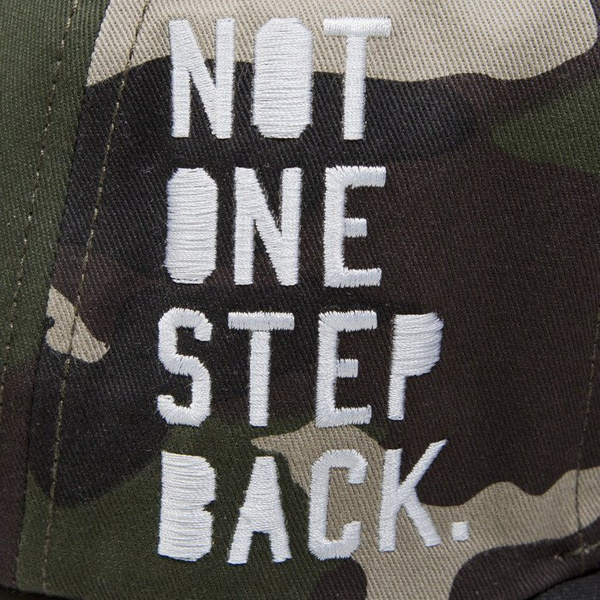 Backyard Cartel czapka snapback Not One woodland camo