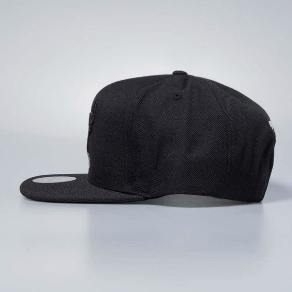 Czapka Mitchell & Ness snapbeck Chicago Bulls black Full Dollar