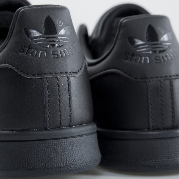 Sneakers buty Adidas Stan Smith black / black (M20327)