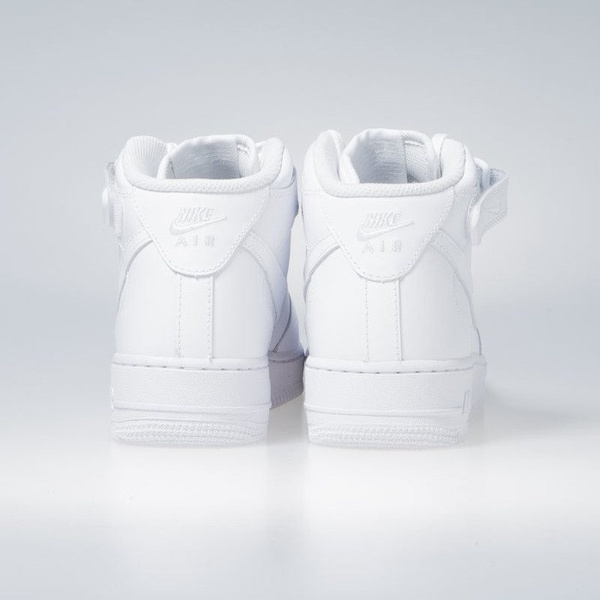 Sneakers buty Nike WMNS Air Force 1 '07 Mid LE white (366731-100)