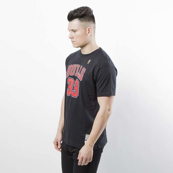 Koszulka Mitchell & Ness Chicago Bulls #33 Scottie Pippen T-shirt black Name & Number Traditional