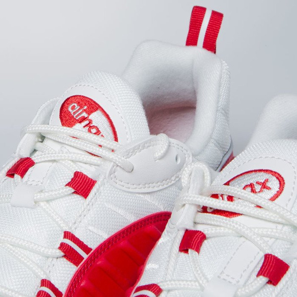Sneakers buty Nike Air Max 98 university red (640744-602)