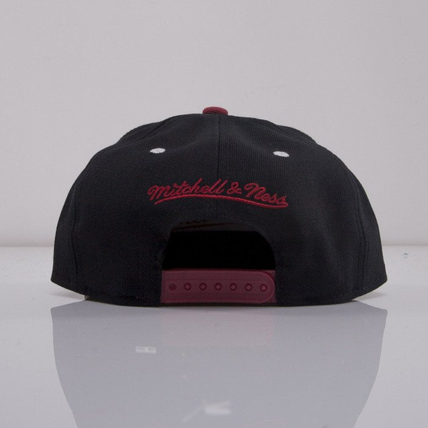 Mitchell & Ness czapka snapback Phoenix Coyotes black GTech EU250