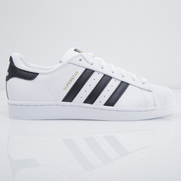Sneakers buty Adidas Superstar kolor white / black (C77124)