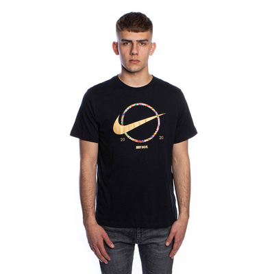 Koszulka Nike NSW Preheat Swoosh Tee czarna