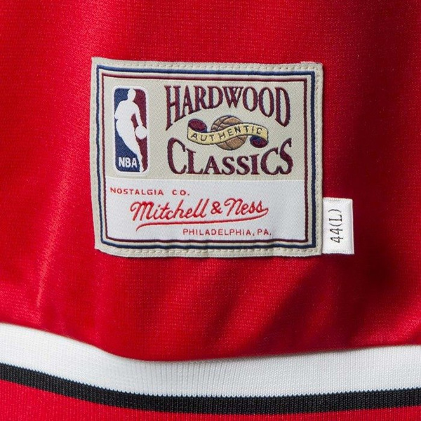 Koszulka Mitchell & Ness Chicago Bulls T-shirt red - Authentic Shooting Shirt