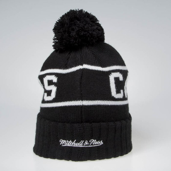 Mitchell & Ness Cleveland Cavaliers Beanie black / white Glow In The Dark Pom Knit