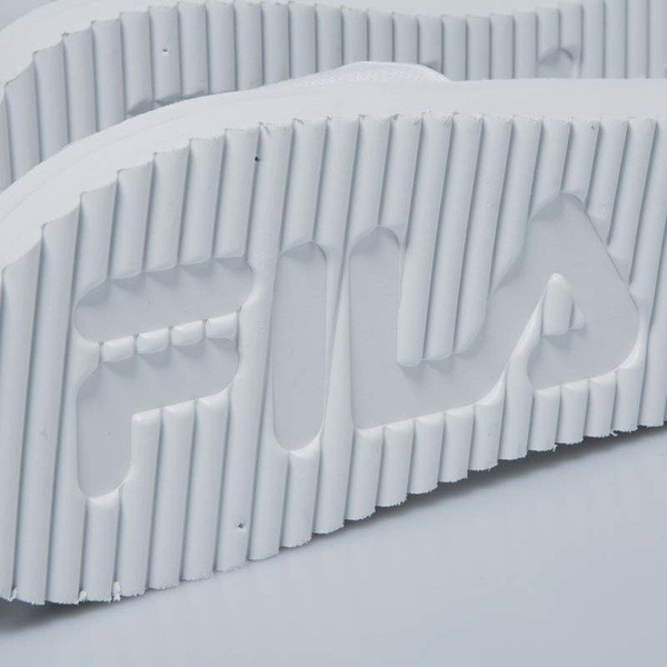 Klapki damskie FILA Tomaia Slipper WMNS white 1010348.1FG