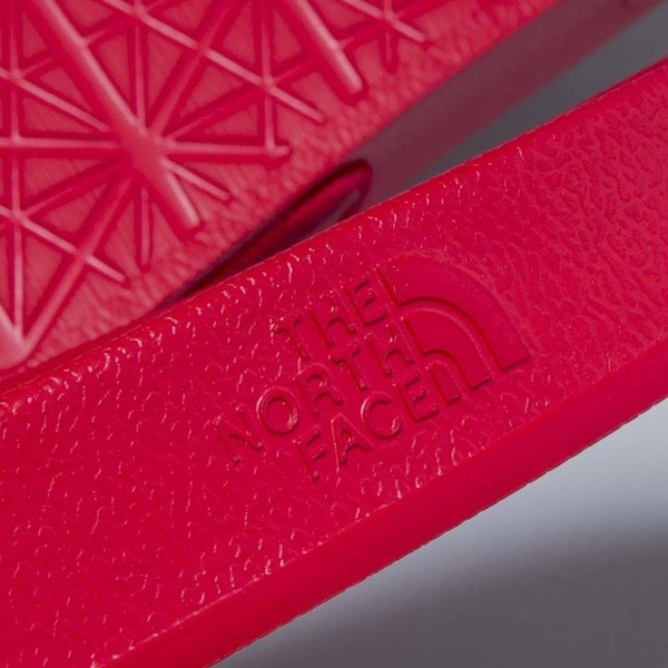 The North Face klapki basenowe Base Camp Silde II red / white