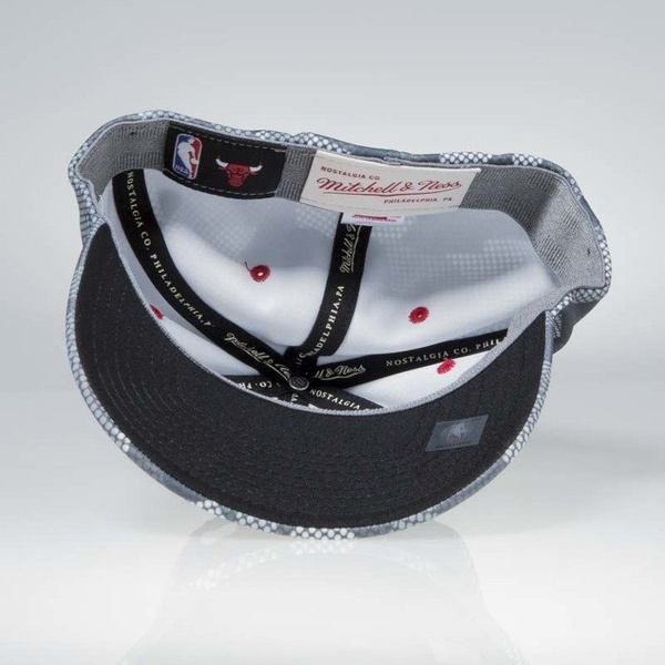Cap Mitchell & Ness flexfit slouch Chicago Bulls grey Carbon Camo