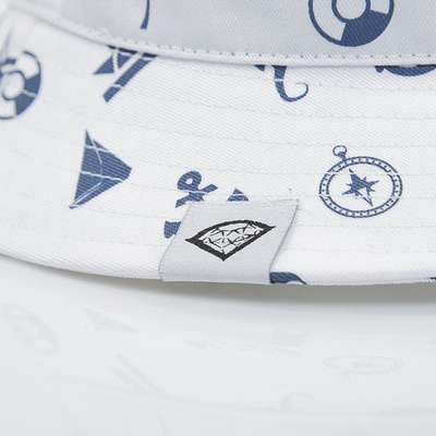 Diamante Wear kapelusz bucket hat Marine white 