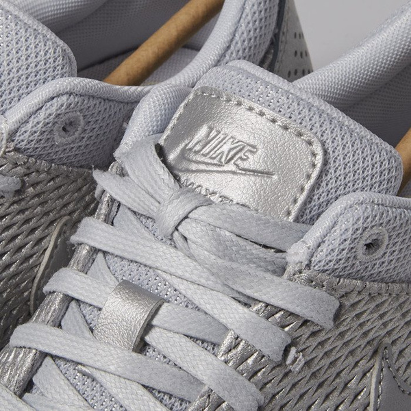 Sneakers buty Nike WMNS Air Max Thea Premium Leather metallic platinum / pure platinum 904500-004