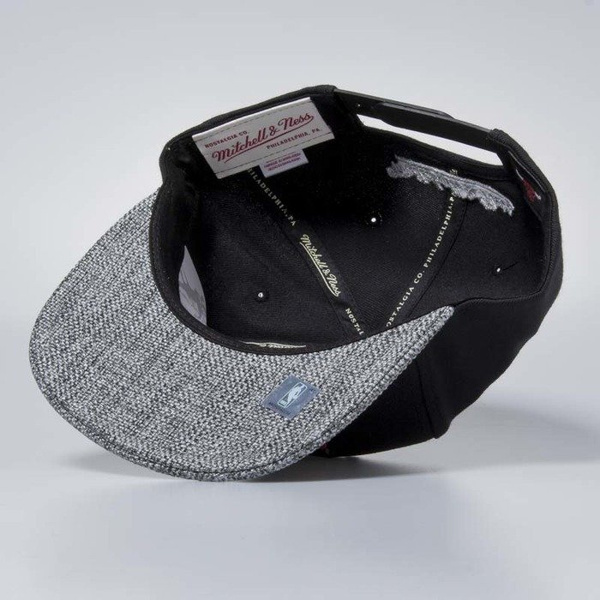 Czapka Mitchell & Ness snapbeck Chicago Bulls black Woven TC