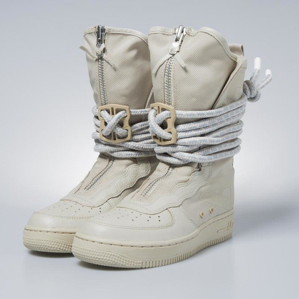 Sneakers buty zimowe damskie Nike SF AF1 High rathan / rathan - white AA3965-200