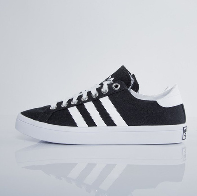 Sneakers buty Adidas CourtVantage black / white (S79302)
