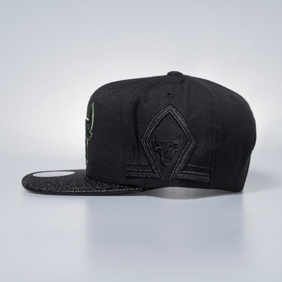 Czapka Mitchell & Ness snapbeck Chicago Bulls black Altitude Jersey