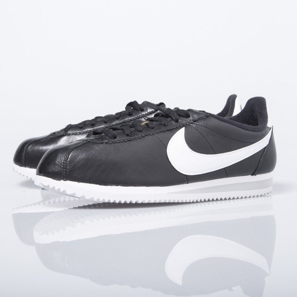Sneakers buty Nike Classic Cortez Premium black / white (807480-010)
