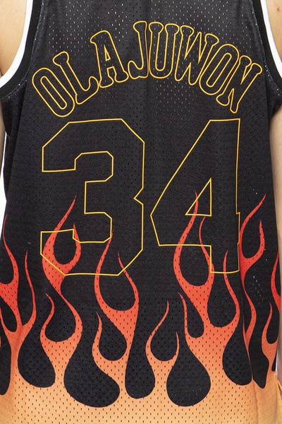 Koszulka Mitchell & Ness Houston Rockets #34 Hakeem Olajuwon czarna NBA Flames Swingman Jersey