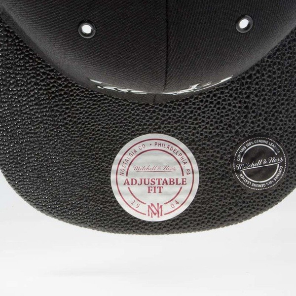 Czapka Mitchell & Ness snapback Oklahoma City Thunder black INTL042 Ultimate