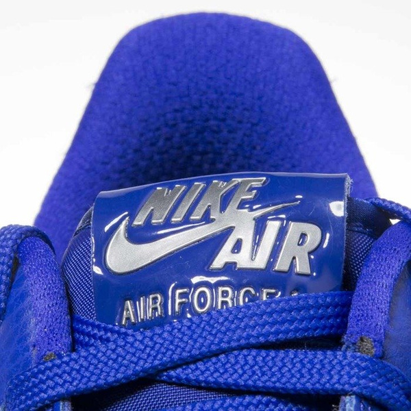 Sneakers buty Nike Air Force 1 '07 LV8 Low concord / concord-smmt wht-chrm (718152-404)