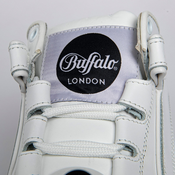 Buty Buffalo London Classic Half Shoe Nappa Leather białe (BN15350061)